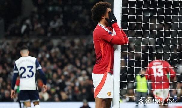 乔治：莫耶斯是我选择埃弗顿的原因之一，目标拿到欧战资格